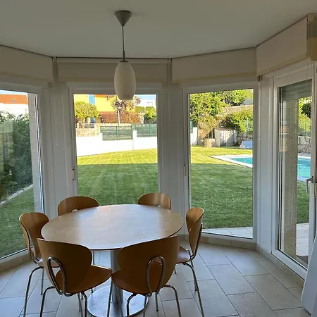 Paxarino Villa *